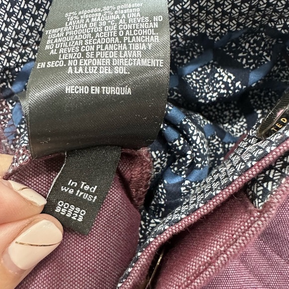 Ted Baker Bordeaux Chino trousers Pants Size 34R unaltered like new - Picture 8 of 12